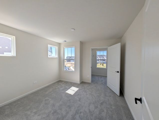 692 Switchgrass Way, Bolingbrook, IL 60490