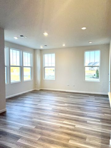 692 Switchgrass Way, Bolingbrook, IL 60490