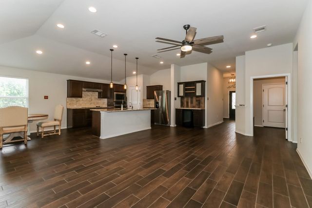 21606 Bluejay BLVD, Lago Vista, TX 78645