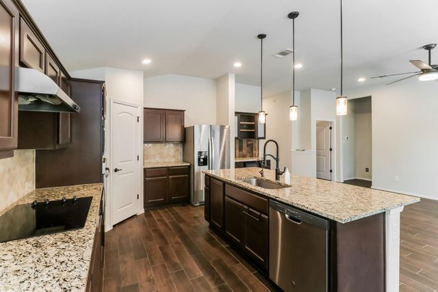 21606 Bluejay BLVD, Lago Vista, TX 78645