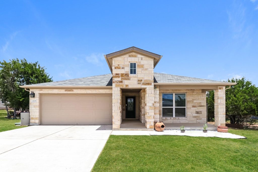 21606 Bluejay BLVD, Lago Vista, TX 78645