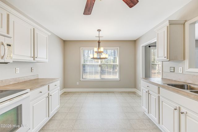 441 Maplewood Drive NW, Calabash, NC 28467