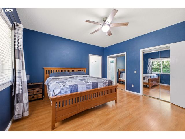 17911 Ne 158TH St, Brush Prairie, WA 98606