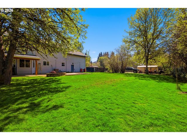 17911 Ne 158TH St, Brush Prairie, WA 98606