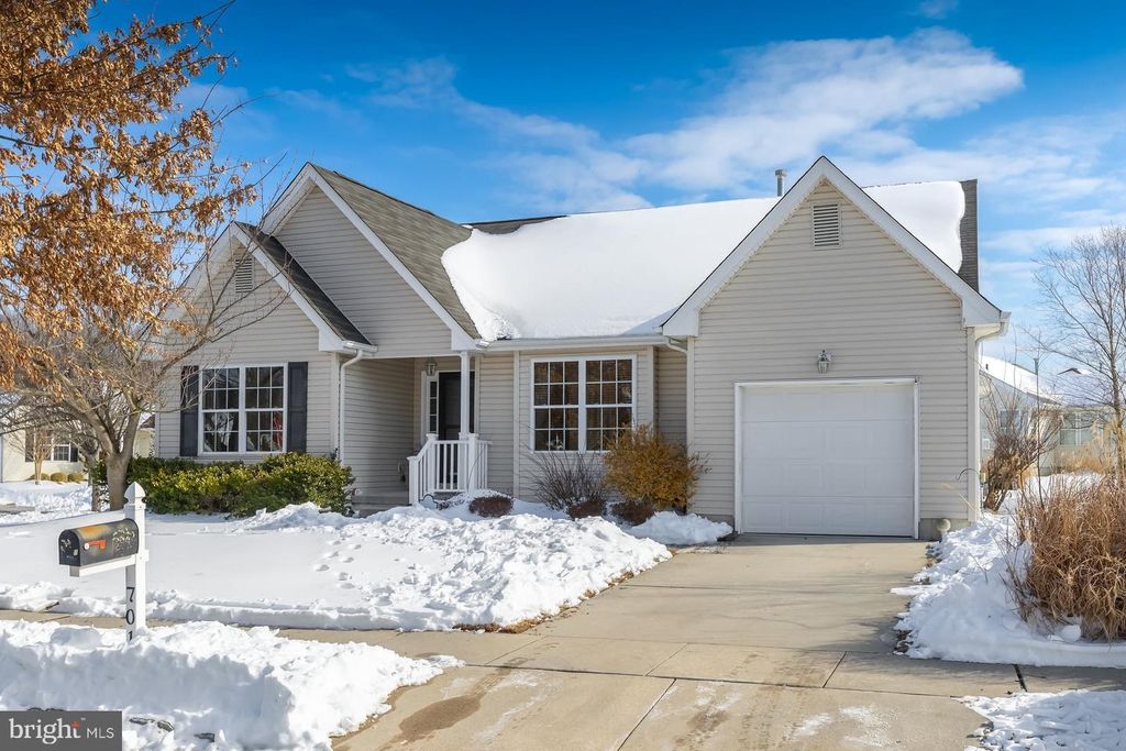 701 CHICKORY TRL, Mullica Hill, NJ 08062