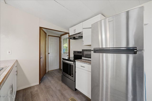 332 Stone Church Road, Milton, NY 12020