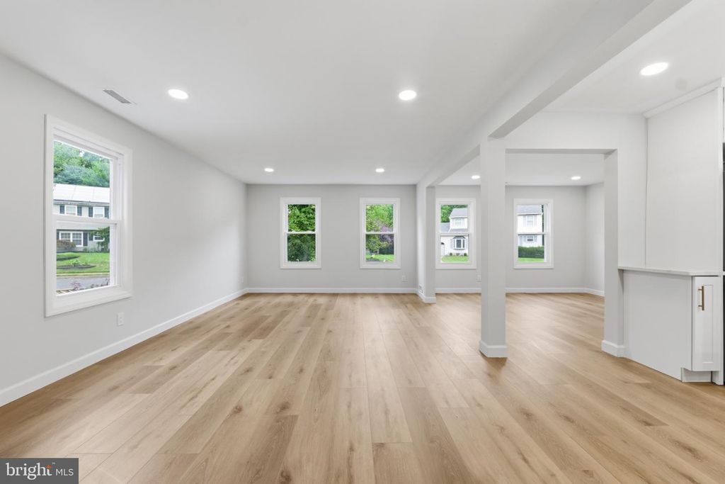 14 SADDLE DR, MOUNT LAUREL, NJ 08054 — photo 4