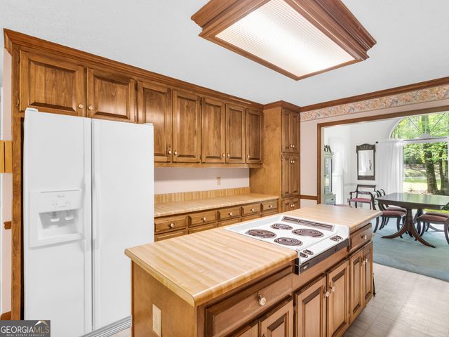 136 Darwish Drive, Mcdonough, GA 30252