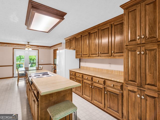 136 Darwish Drive, Mcdonough, GA 30252