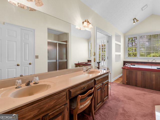 136 Darwish Drive, Mcdonough, GA 30252