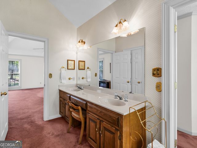 136 Darwish Drive, Mcdonough, GA 30252