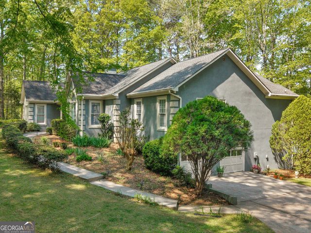 136 Darwish Drive, Mcdonough, GA 30252