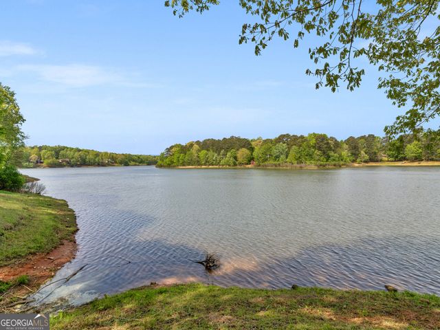 136 Darwish Drive, Mcdonough, GA 30252