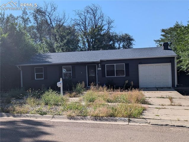 2807 Hayman Terrace, Colorado Springs, CO 80910