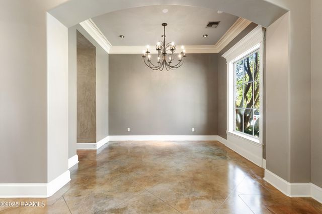 101 Tortola Lane, Youngsville, LA 70592