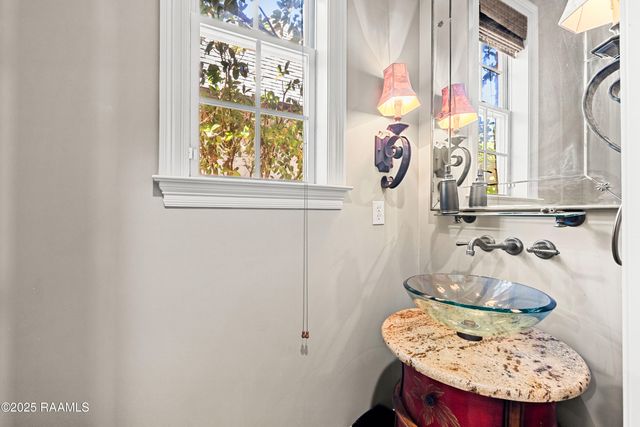 101 Tortola Lane, Youngsville, LA 70592