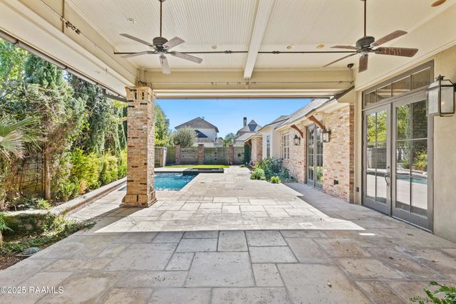 101 Tortola Lane, Youngsville, LA 70592