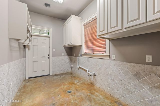 101 Tortola Lane, Youngsville, LA 70592