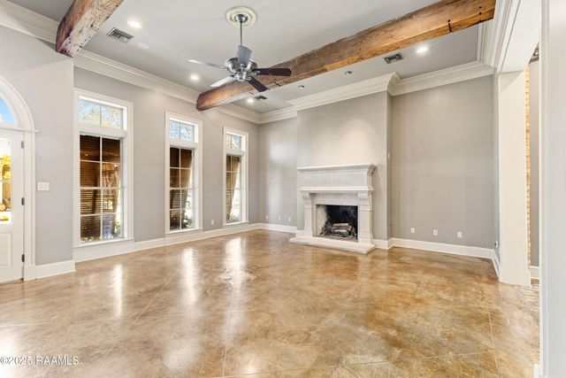 101 Tortola Lane, Youngsville, LA 70592