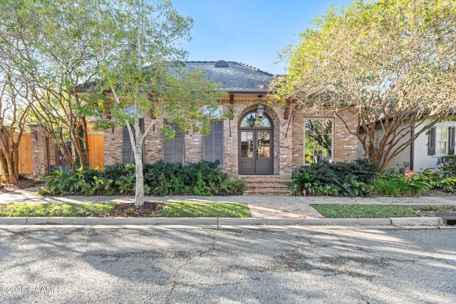 101 Tortola Lane, Youngsville, LA 70592