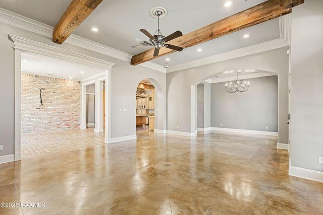 101 Tortola Lane, Youngsville, LA 70592