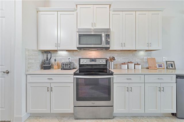 10251 Glastonbury CIR 201, Fort Myers, FL 33913