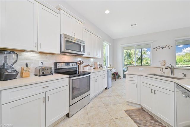 10251 Glastonbury CIR 201, Fort Myers, FL 33913