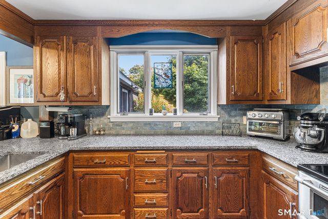 39 Falls Road, East Haddam, CT 06469