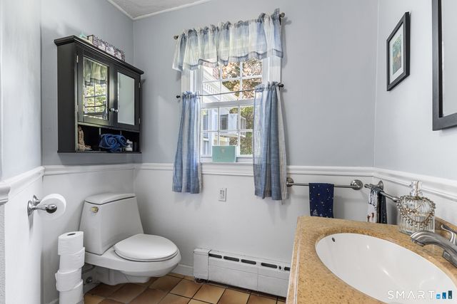39 Falls Road, East Haddam, CT 06469