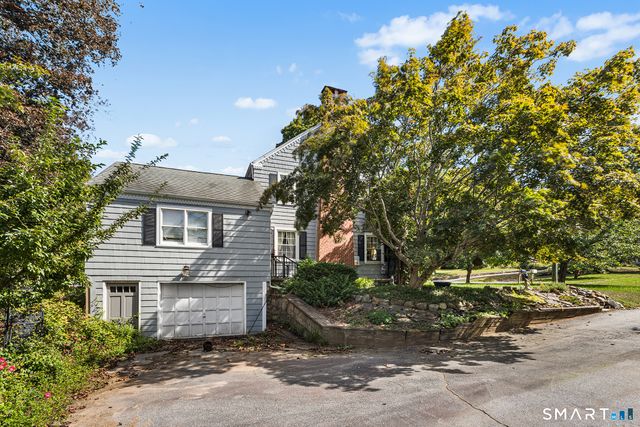 39 Falls Road, East Haddam, CT 06469
