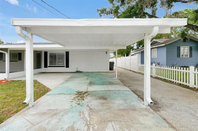 825 NW AVENUE Y AVENUE NW, Winter Haven, FL 33881