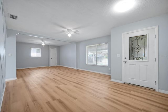 825 NW AVENUE Y AVENUE NW, Winter Haven, FL 33881