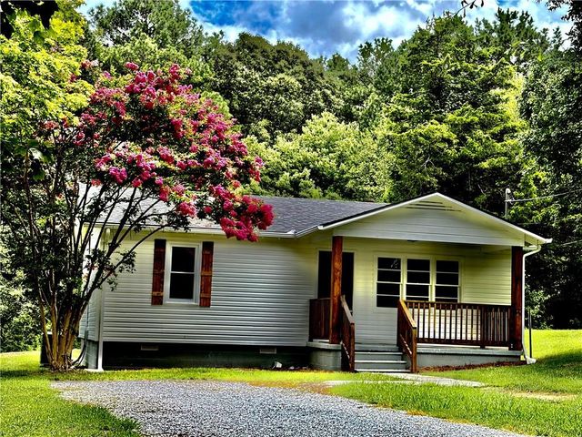 126 Wendy Hill Road SE, Calhoun, GA 30701