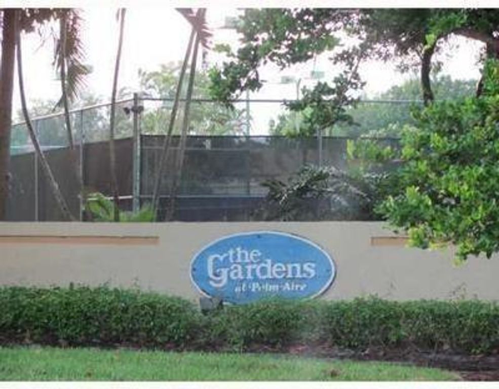 701 Gardens Dr 102, Pompano Beach, FL 33069