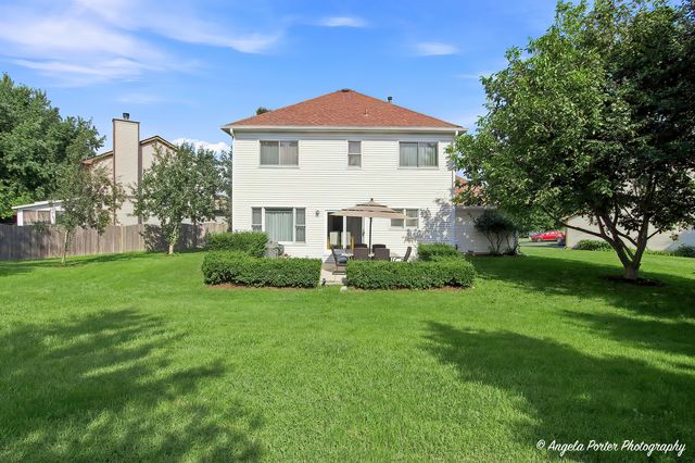 872 Harvest Court, Antioch, IL 60002