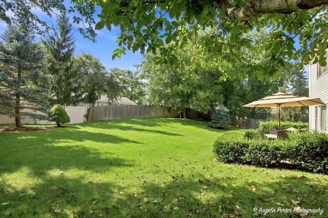 872 Harvest Court, Antioch, IL 60002