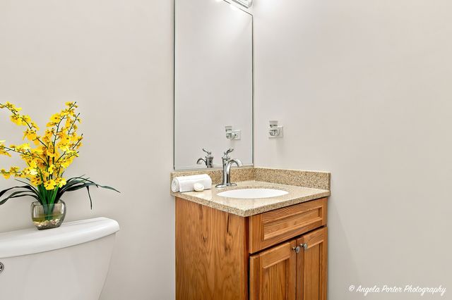 872 Harvest Court, Antioch, IL 60002