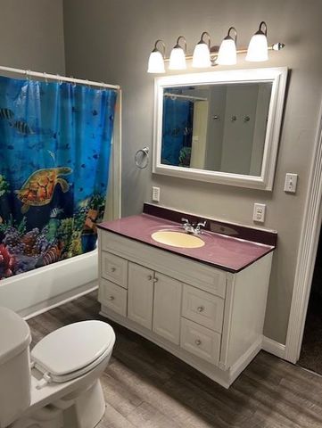 3221 Mitchell Avenue, St Joseph, MO 64507