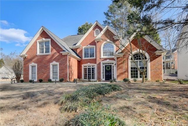 710 Catamount Way SW, Lilburn, GA 30047