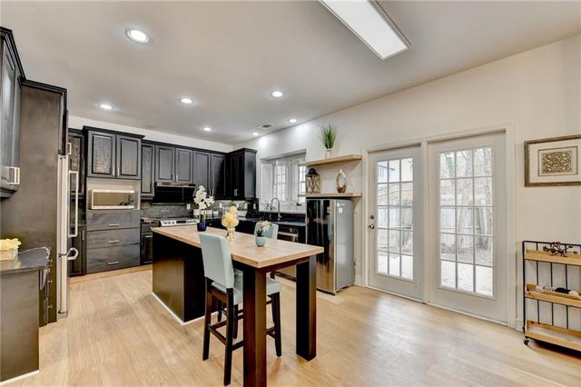 710 Catamount Way SW, Lilburn, GA 30047