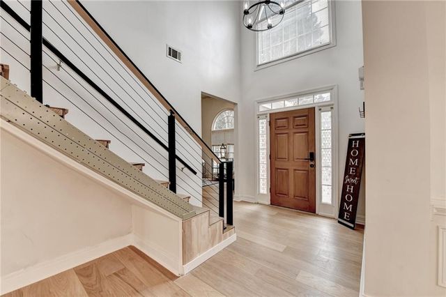 710 Catamount Way SW, Lilburn, GA 30047