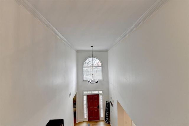 710 Catamount Way SW, Lilburn, GA 30047