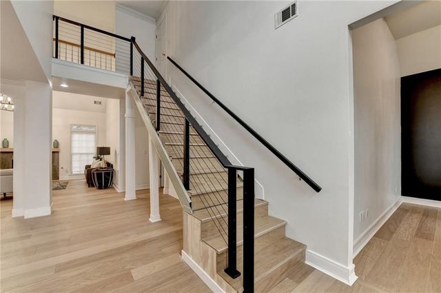 710 Catamount Way SW, Lilburn, GA 30047