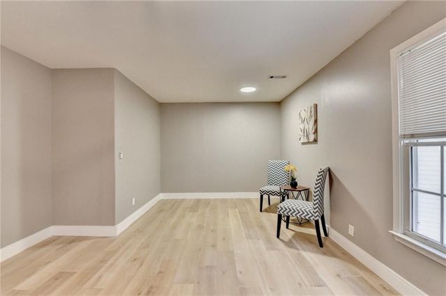 710 Catamount Way SW, Lilburn, GA 30047