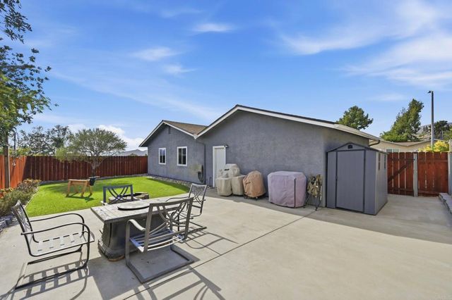 13323 Appaloosa Drive, Lakeside, CA 92040