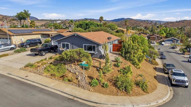 13323 Appaloosa Drive, Lakeside, CA 92040