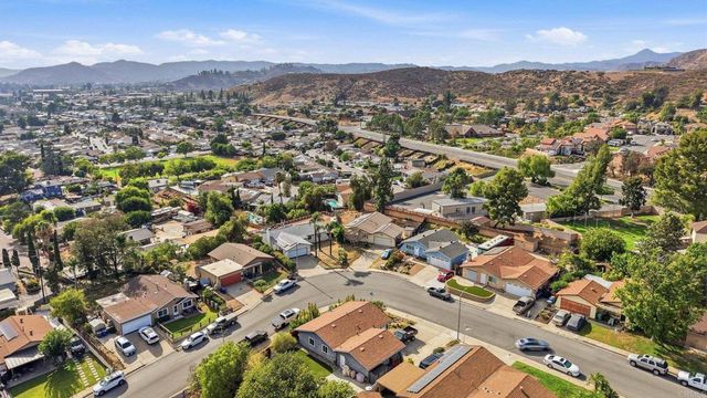13323 Appaloosa Drive, Lakeside, CA 92040
