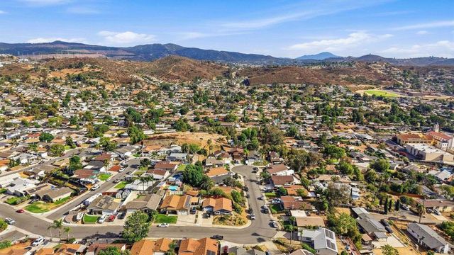 13323 Appaloosa Drive, Lakeside, CA 92040