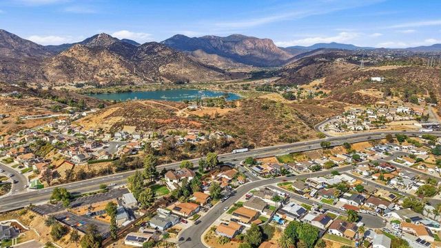13323 Appaloosa Drive, Lakeside, CA 92040