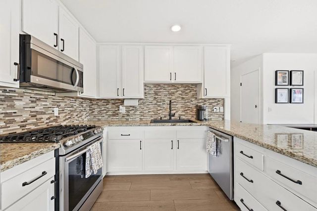 13323 Appaloosa Drive, Lakeside, CA 92040